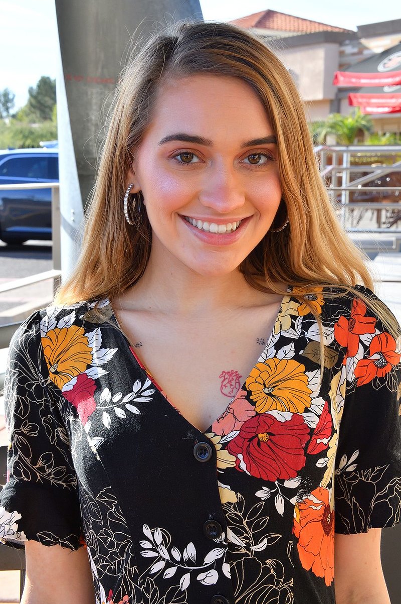 Екатерина, 23 года, 5 размер груди